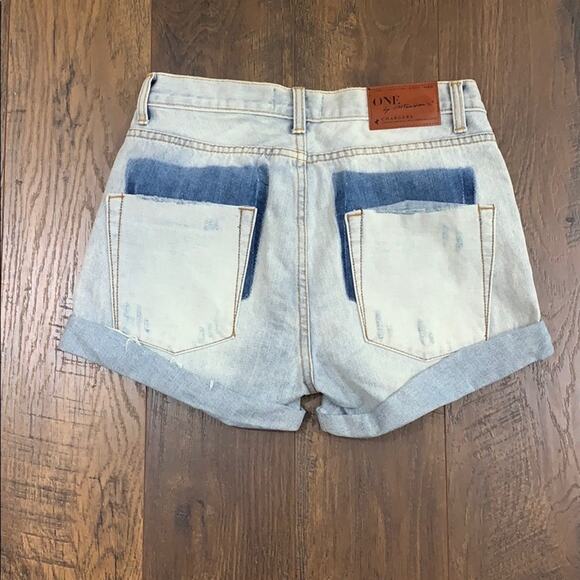 One Teaspoon Chargers Distressed Light Denim Short - Picture 5 of 5